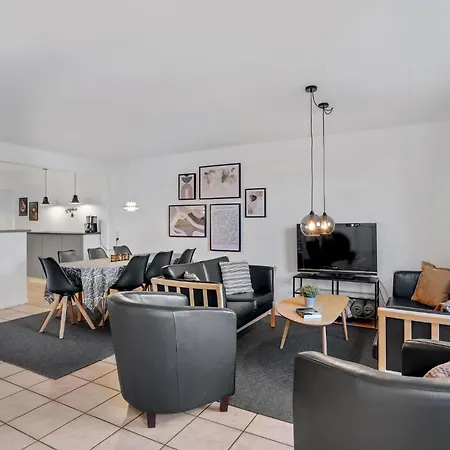 Awesome Home In Hvide Sande With Sauna * Bjerregård