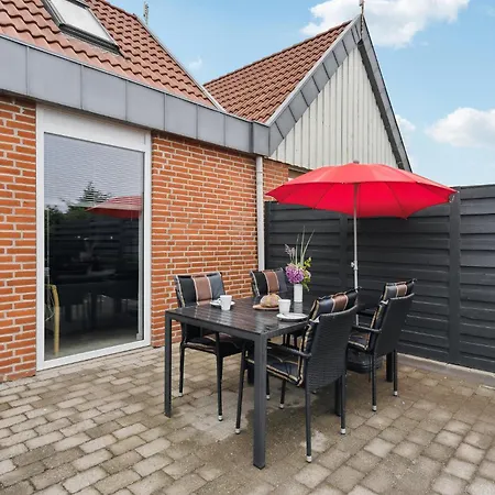 Σπίτι διακοπών Awesome Home In Hvide Sande With Sauna Bjerregård