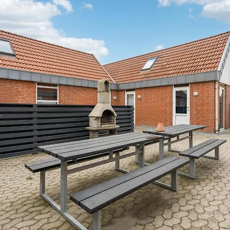 Σπίτι διακοπών Awesome Home In Hvide Sande With Sauna